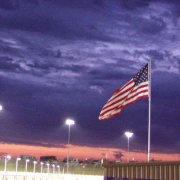 Joe Hendrickson Photo 10
