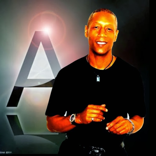 Anthony Boyd Photo 9