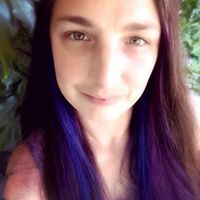 Christina Myers Photo 33