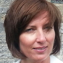 Maxine Adams Photo 23
