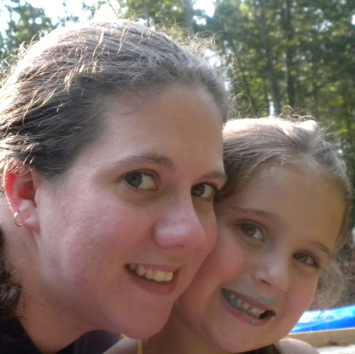 Sarah Canfield Photo 29