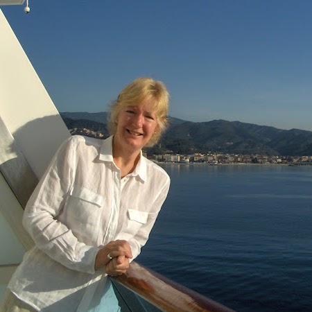 Anne Pearson Photo 23
