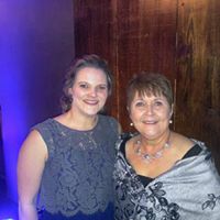 Andrea Gibbs Photo 26