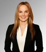 Elizabeth Abbott Photo 5