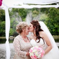 Jennifer Cowgill Photo 9