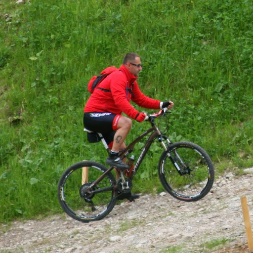 Richard Lenart Photo 4