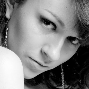 Sandra Cherry Photo 9