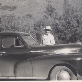 Johnny Hopkins Photo 38