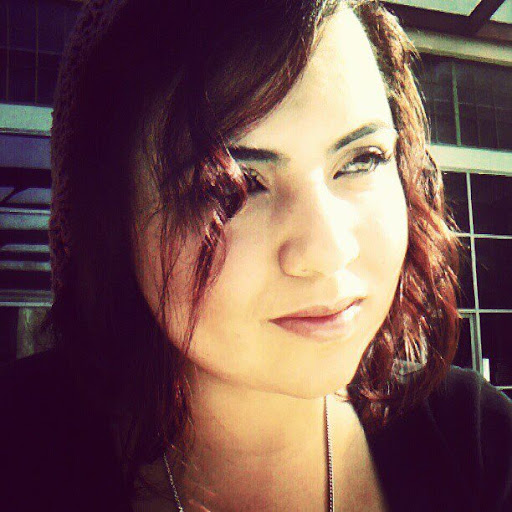 Cassandra Jones Photo 38