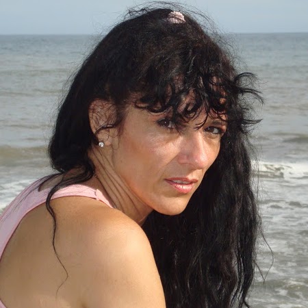 Miriam Duran Photo 10