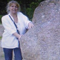Linda Schmidt Photo 42