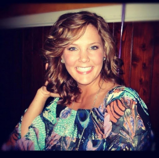 Gina Anderson Photo 27