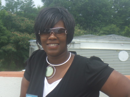 Felicia Smith Photo 36