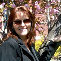 Teresa Blake Photo 29