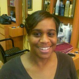 Dionne Robinson Photo 31