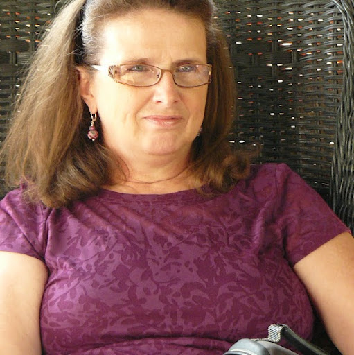 Sarah Conaway Photo 27