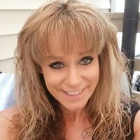 Debbie Regan Photo 18