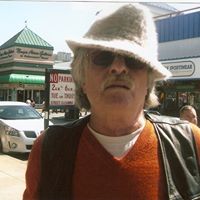 Harvey Simons Photo 3
