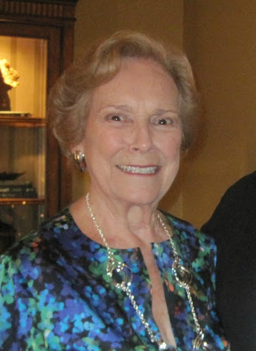 Anne Turner Photo 33