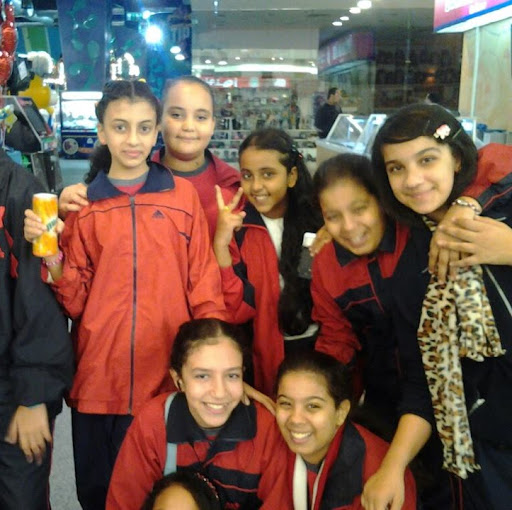 Farah Ahmed Photo 40