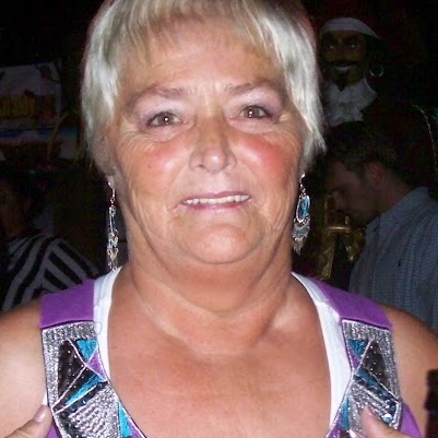 Vickie Bennett Photo 6