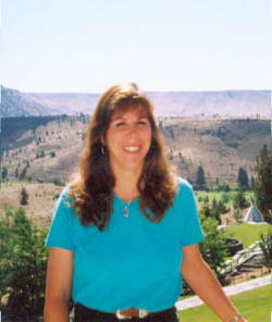 Janet Melton Photo 9