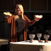 Elizabeth Mcintyre Photo 24