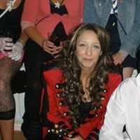 Sarah Pearcy Photo 4
