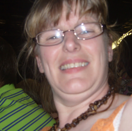 Catherine Logue Photo 3