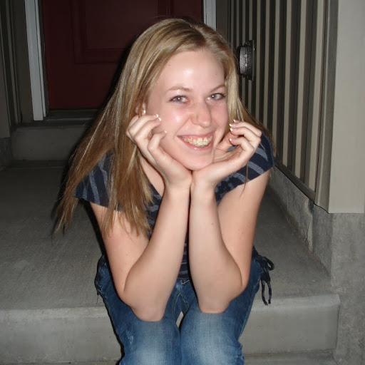 Michele Little Photo 10