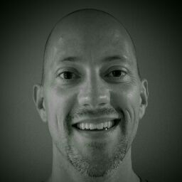 Marc Harris Photo 6