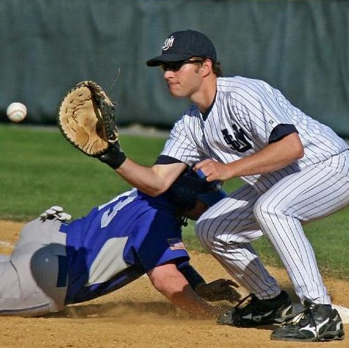 Greg Holmes Photo 31
