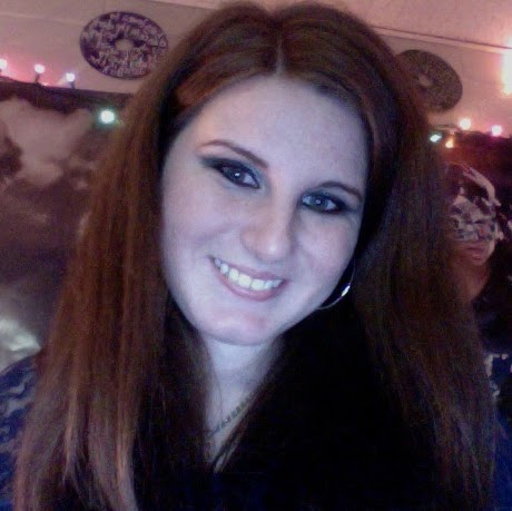 Sarah Bernardi Photo 22