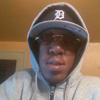 Adrian Singleton Photo 7