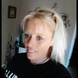 Shelly Mathews Photo 36