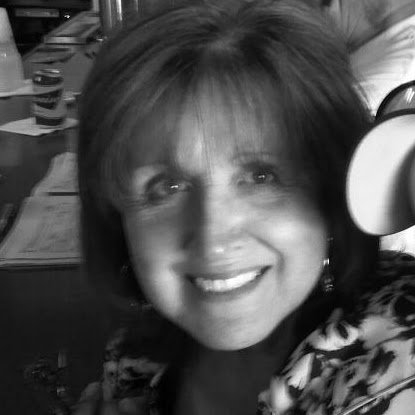 Mary Kenny Photo 26