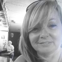 Tricia Kelly Photo 37