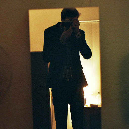 Thomas Pugh Photo 21