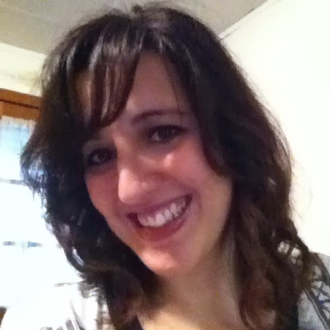 Rachel Vaughn Photo 11
