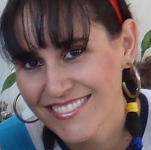 Andrea Teixeira Photo 26