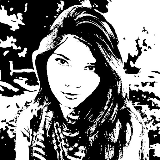 Martha Luna Photo 32
