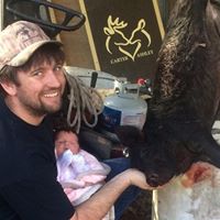 Carter Moore Photo 36