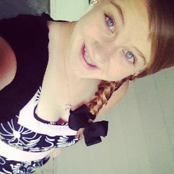 Anna Carver Photo 14