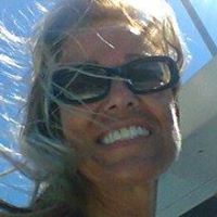 Kristine Gomes Photo 11