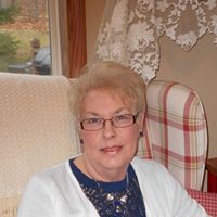 Peggy Daniel Photo 36