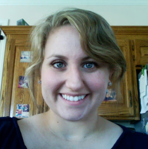 Megan Lyon Photo 35