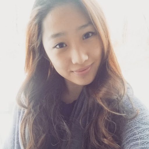 Julia Kim Photo 29