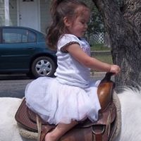 Janie Gloria Photo 13