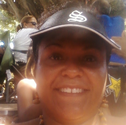 Janet Millan Photo 22