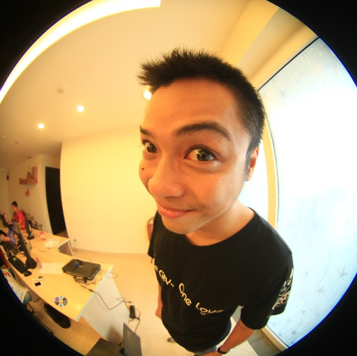 Danny Hoang Photo 32